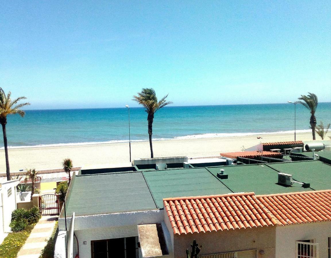Estudio Frente Al Mar Roquetas de Mar Bagian luar foto
